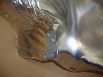 ALFA ROMEO 147 ГЛУШИТЕЛЬ ТЕПЛОВОЙ ЭКРАН ЦЕНТР 691