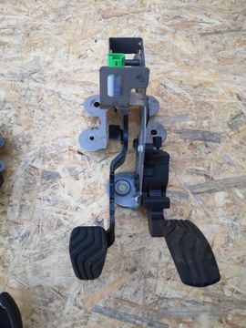 ПЕДАЛИ RENAULT MEGANE IV ЕС