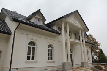 Карнизы, фасадные профили, русты, молдинги, лепнина