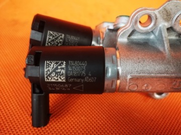Клапан газораспределительного механизма Volvo V40 17 футов 31480440 31480441