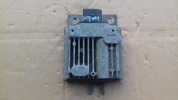 VW TOUAREG 7P ŘÍZENÍ PUMPY PALIVA 7P0906093A