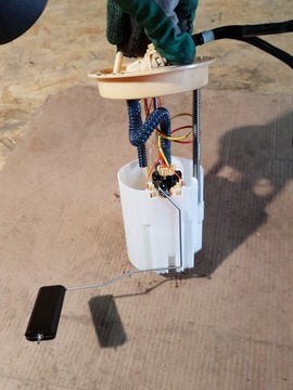 KUGA MK2 2.0TDCI ТОПЛИВНЫЙ НАСОС fv41-9H307-AB FLOAT