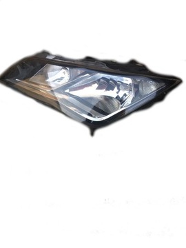 SEAT LEON 3 III LEWA LAMPA ZWYKŁA