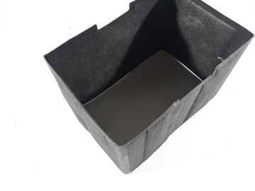 INFINITI Q50 14R КРЫШКА АККУМУЛЯТОРНОГО КОРПУСА