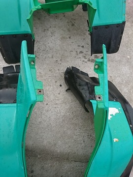 Kawasaki KLF 300 пластик пластик