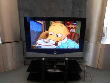 Loewe Spheros R37 . 0917