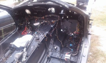 BMW E85 Z4 четвертьрама КУЗОВ КУЗОВ примерно