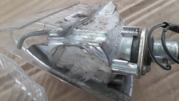 KIERUNKOWSKAZ SUZUKI GSXR 1000 600 750 GSX-R