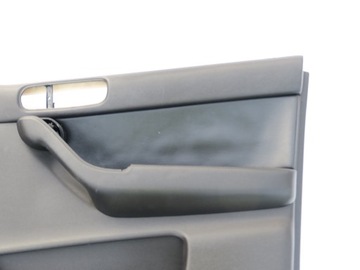 ЧЕРНЫЕ КОЖАНЫЕ БОКОВИНЫ S LINE AUDI A3 8L 5D 01-03