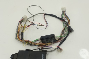 Комплект громкой связи THBBURY uni cartalk