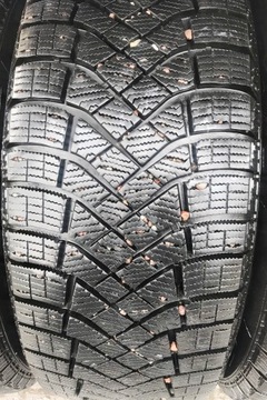 4x 205/60R16 PIRELLI ICE ZERO 96T ZIMA