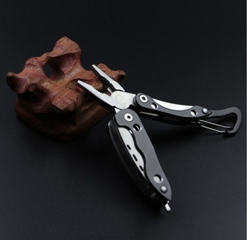 MULTITOOL TRAVELER Карманный нож, плоскогубцы 8-в-1