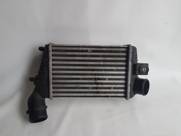 ALFA ROMEO GT CHLADIČ VZDUCHU INTERCOOLER