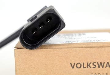 Volkswagen OE 045957147B Датчик положения распредвала