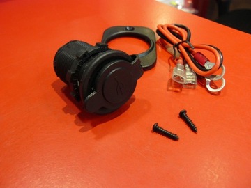 GNIAZDO USB x2 ŁADOWARKA DIODA 12/24V 3.1A DEDAL 42606