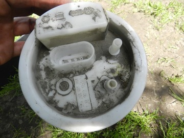 Поплавковый топливный насос Golf 4 Bora audi 1.4 1.6 16v