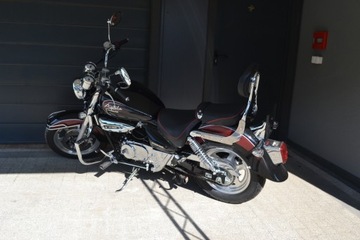 HYOSUNG AQUILA 125 СПИНКА ПАССАЖИРА