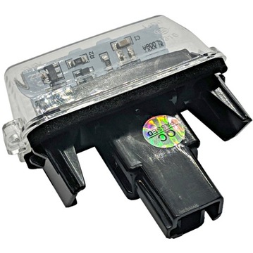 LAMPY TABULKY LED DO TOYOTA CAMRY PRIUS YARIS III