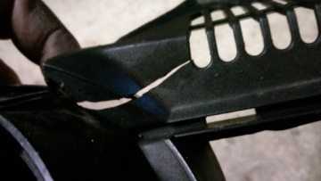 VW GOLF V СНЯТИЕ РЕШЕТКИ