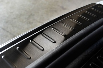 LIŠTA KUFRU NÁRAZNÍK ZADNÍ PORSCHE MACAN 2013+