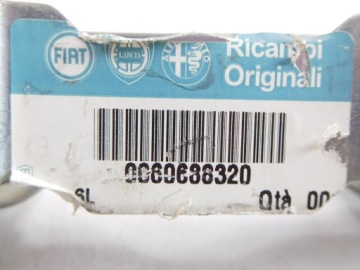 ПЕТЛЯ КАПОТА ALFA ROMEO 159 60688320