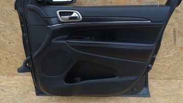 Jeep Grand Cherokee WK2 lift kompletne drzwi prawe