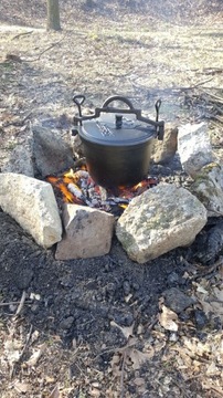 ОХОТНИЧИЙ ЧУГУННЫЙ КАУЛДЕЛЬ 8Л ЧЕРНЫЙ ROSSNER