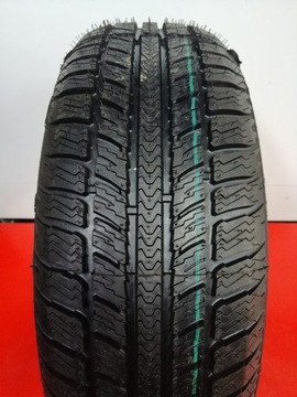 215/55R16 BF GOODRICH WINTER G NOWA