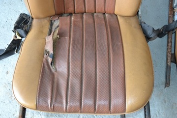 Mercedes R107 SL Передние сиденья без подголовников