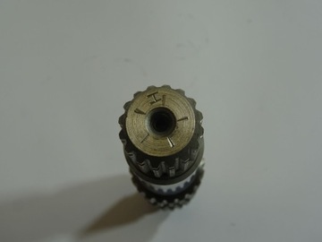 ВЫХОДНОЙ ВАЛ BMW K75 k100 23211457195