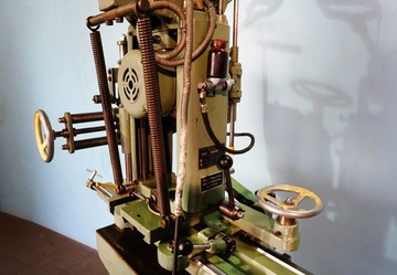 DŁUTARKA do zamków z WIERTARKĄ NIEMIECKA