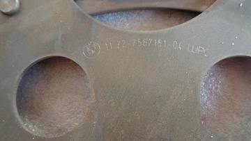 BMW F01 F06 F07 F10 F12 F15 KOLO SETRVAČNÍK 7567151