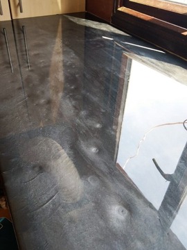 Эпоксидная смола ROYALRESIN 1кг для ламинирования