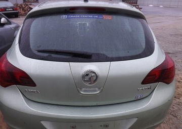 OPEL ASTRA IV J 4 VÍKO KUFRU ZADNÍ KOMPLETNÍ 30Q