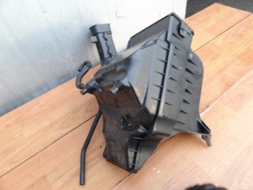 NISSAN CUBE 2011 1,6 16V POUZDRO FILTRU VZDUCHU