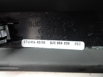 AUDI TT 8J 06-12R LOKETNÍ OPĚRKA