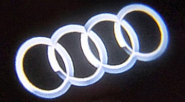 НАБОР ИЗ 2 СВЕТОДИОДНЫХ ФАР ПРОЕКТОР ЛОГОТИПА AUDI ВСЕ МОДЕЛИ С ОТВЕРСТИЕМ