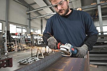 GWS 18V-10 Шлифмашина BOSCH 2x5,0 Ач L-BOXX
