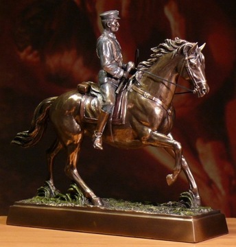ЮЗЕФ ПИЛСУДСКИЙ НА ЛОШАДЕ статуэтка ВЕРОНСКАЯ статуэтка
