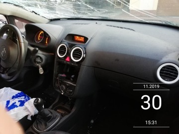 CORSA D FACELIFT KONZOLA DESKA AIRBAG ULOŽENÍ