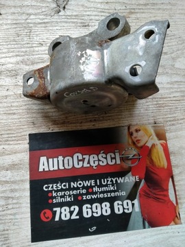 1097 CORSA D UCHYCENÍ ULOŽENÍ MOTORU 13130739LM