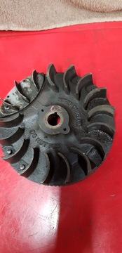 Briggs Stratton B&S 8 km oryginał magneto