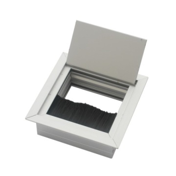 ВСТРАИВАЕМЫЙ АЛЮМИНИЕВЫЙ КАБЕЛЬНЫЙ ВВОД K262 80x80MM AMIX