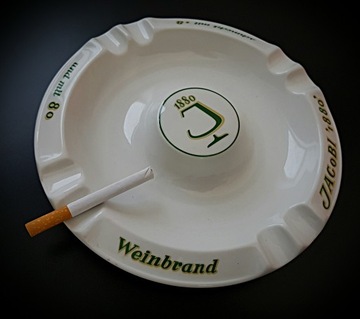 РОЗЕНТАЛЬ ТОМАС ГЕРМАНИЯ МОЩНАЯ ПЕПЕЛЬНИЦА