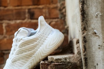 ADIDAS ORIGINALS СОБАКОВ