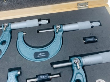 МИКРОМЕТРЫ 0-100 НАБОР ИЗ 4 ШТ. МИКРОМЕТР 0-25, 25-50, 50-75, 75-100 КОРПУС