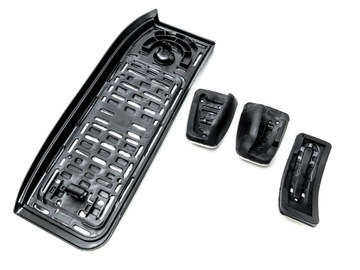 KRÁSNÉ ALU VRSTVA  NA PEDÁLY AUDI A5 II 2017-2020