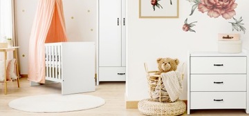 Деревянная детская кроватка с перилами, белая AMELIA + матрас + пеленальный столик