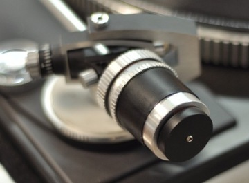 Дополнительный вес проигрывателя DUAL