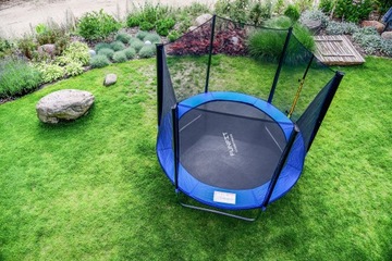 САДОВЫЙ батут 252 СМ С СЕТОЧНОЙ ЛЕСТНИЦОЙ FUNFIT